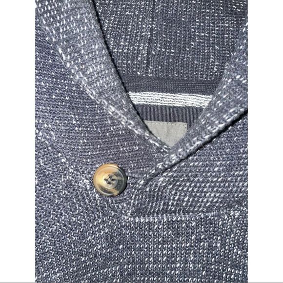 Label of Graded Goods Sweater by: H&M - Picture 8 of 11